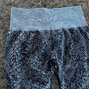 NVGTN LEGGINGS